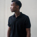 Elegant and breathable Donce de la Sense pique short-sleeved shirt, made from 100% cotton for a relaxed and comfortable fit.